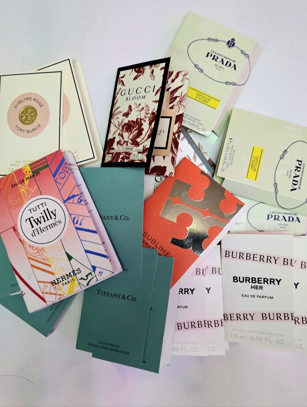 18 Luxury Fragrance Samples